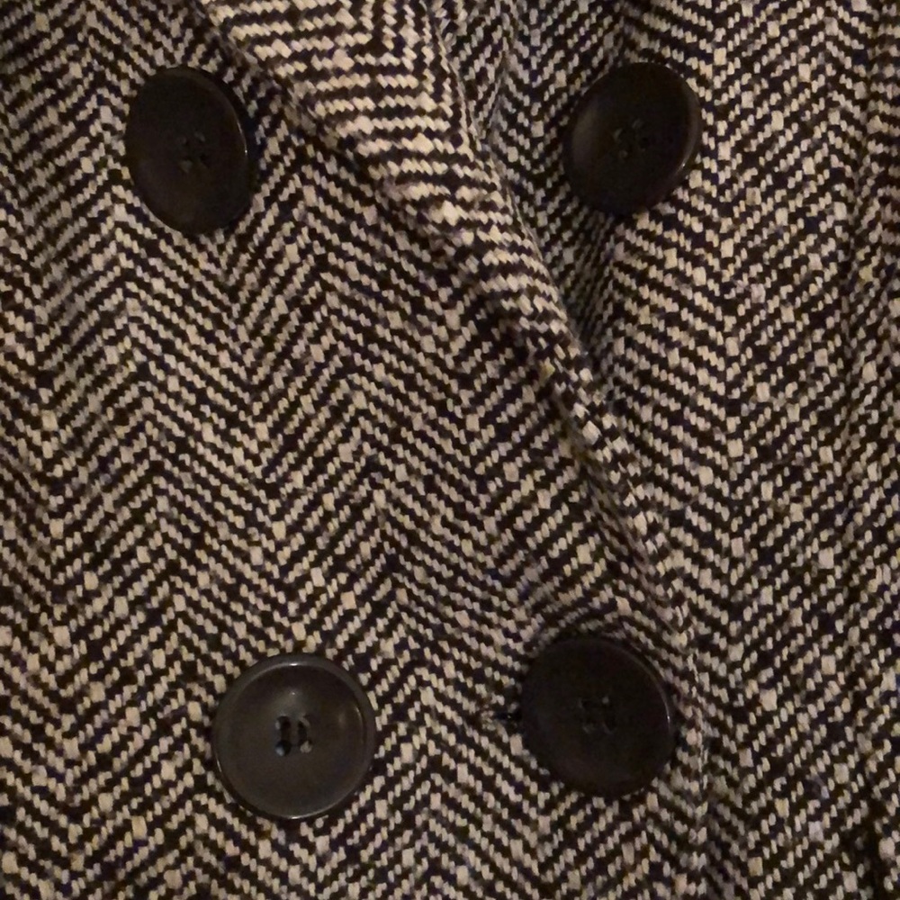 Coat - Picture 3 of 3
